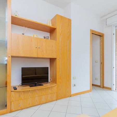 Jesolo Beach! Fronte Mare - Piscina Park E Posto Spiaggia Inclusi 外观 照片
